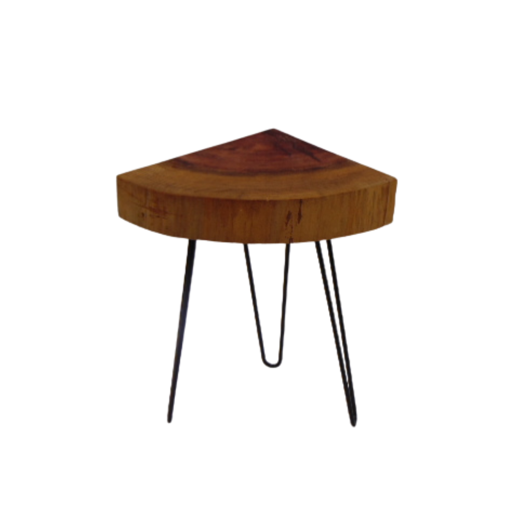 Triangular Live-Edge Wooden Side Table – Rustic Charm & Modern Elegance