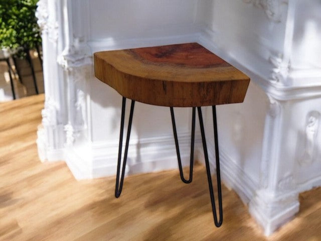 Redwood Corner Table with Rich Amber to Red Grain finished