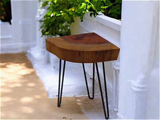 Redwood Corner Table with Rich Amber to Red Grain finished